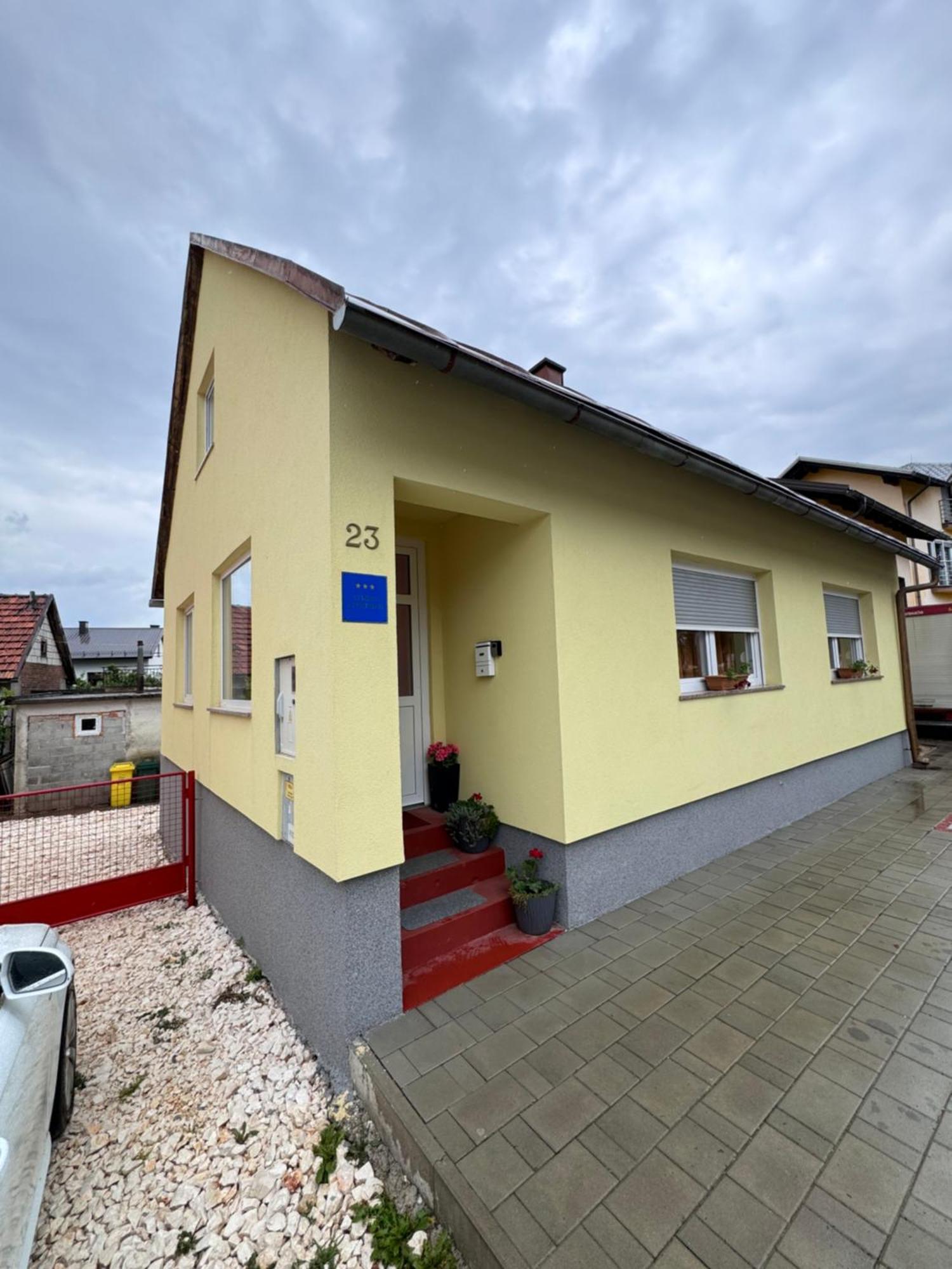 Apartman Josip Gospić Exteriér fotografie