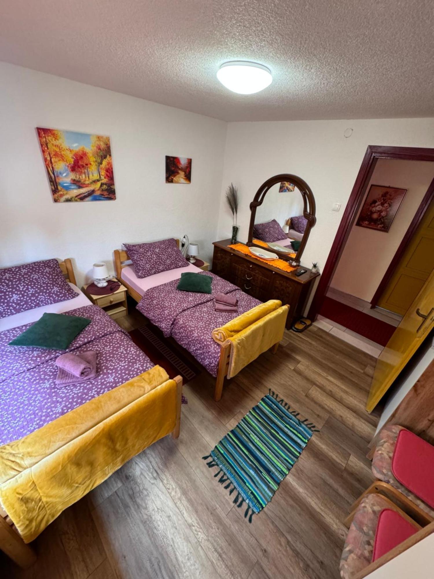 Apartman Josip Gospić Exteriér fotografie