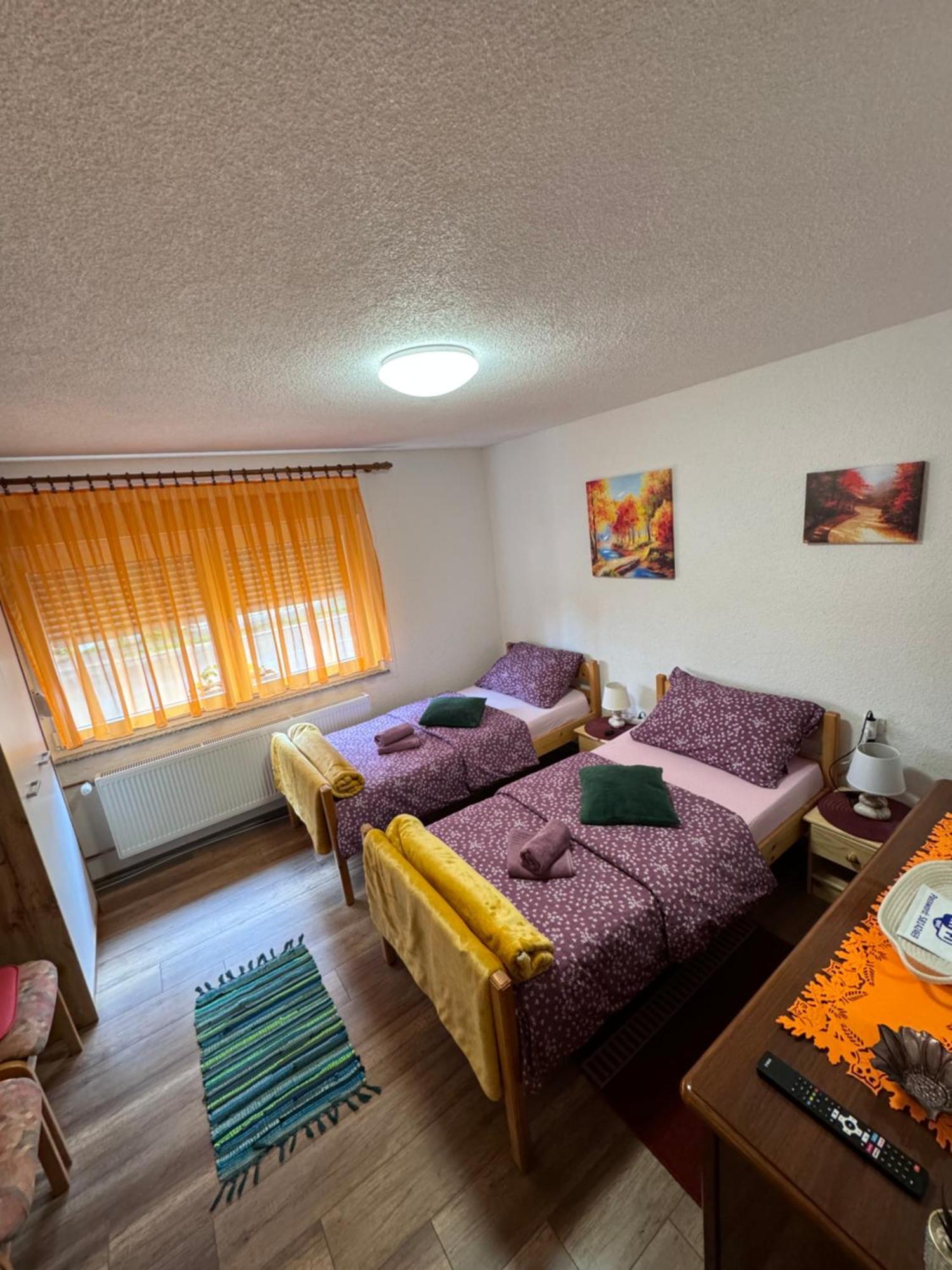 Apartman Josip Gospić Exteriér fotografie