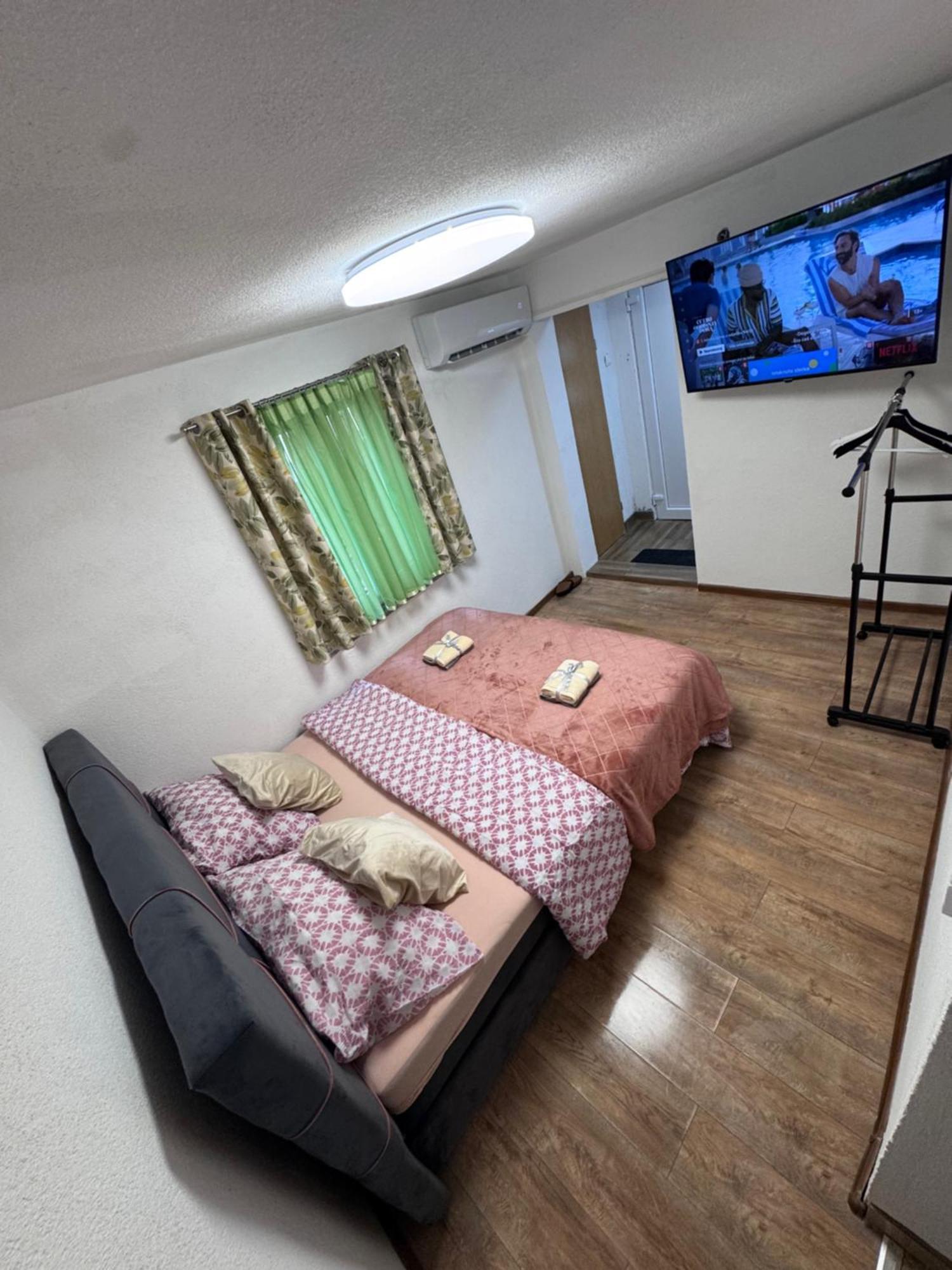 Apartman Josip Gospić Exteriér fotografie
