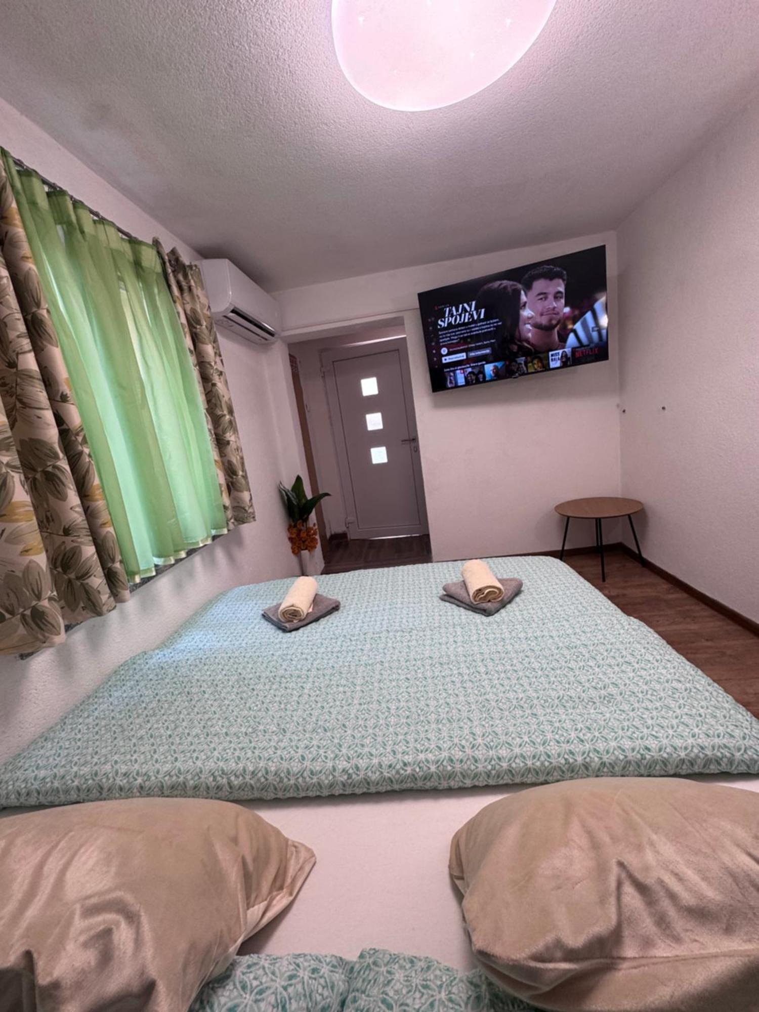 Apartman Josip Gospić Exteriér fotografie